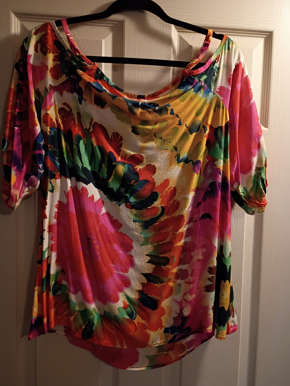 Vibrant Multicolor Off Shoulder With Adjustable Straps Floral Women's Top - Picture 3 of 6